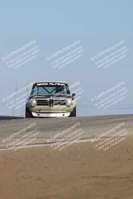 media/Oct-26-2025-CalClub SCCA (Sun) [[8ce1e69566]]/Group 1/Session 2 (Grapevine)/